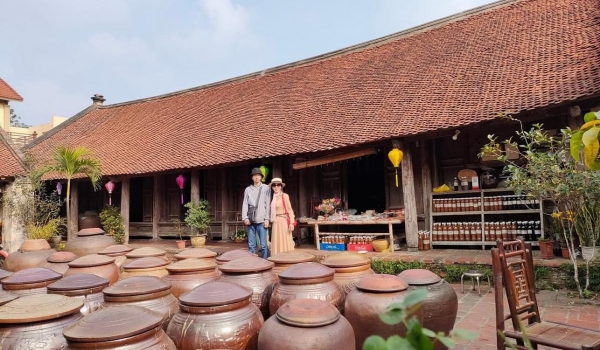 Duong Lam Ancient village - Ba Vi National park 2 days 1 night trip